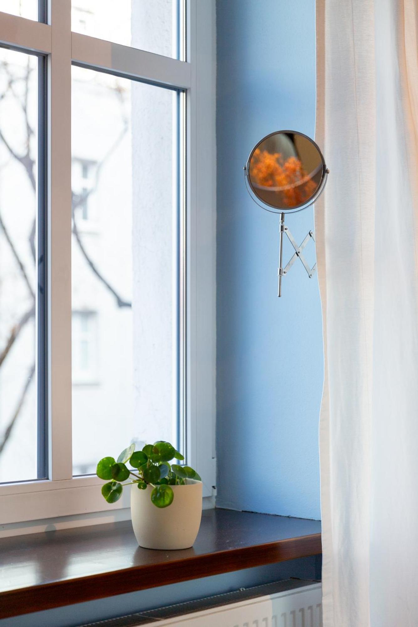 Evergreen - Old Town Spacious Stylish Apartment With Ac And One And A Half Bath, Baby & Kid- Friendly Bratislava Exterior photo